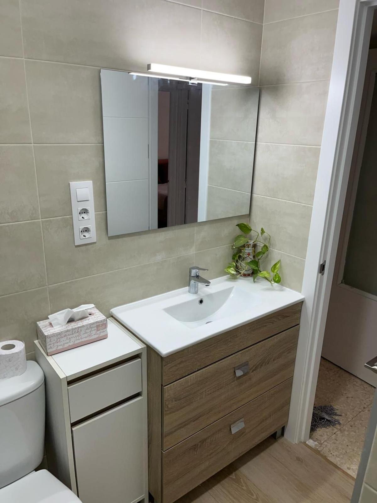 Cozy Apartment Next To Center 세비야 외부 사진