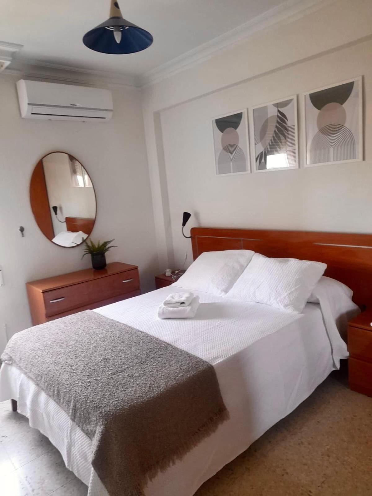 Cozy Apartment Next To Center 세비야 외부 사진